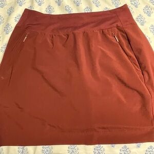 Athleta A-Line Skort in burgundy